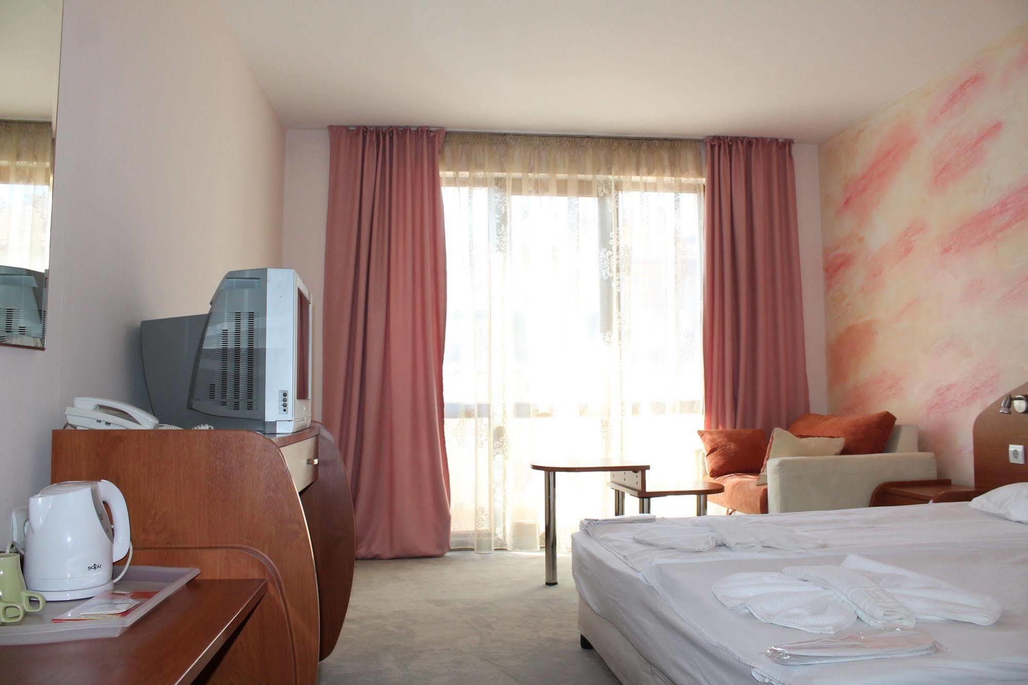 Elegant Hotel Bansko Exterior photo